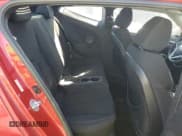 ✅ 2014 Hyundai Veloster • VIN: KMHTC6AD7EU207845 • Lot: 82001974. Wystawiony na Copart z przebiegiem 120 953 mil. Bezpłatny archiwum sprzedaży aukcyjnych z USA i szczegółowy raport historii pojazdu na DreamBid. Zdjęcie 10.