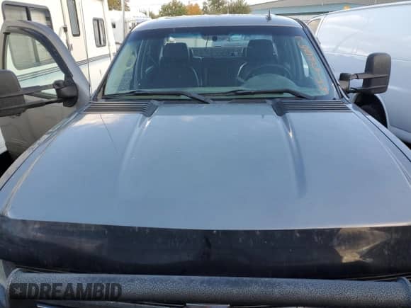 2008 Chevrolet Silverado 3500HD SRW LTZ with VIN 1GCHK33638F220983, listed as a Copart auction lot 76046144 with 338,817 mi miles and Salvage title. Bid and sale history available at DreamBid. Image 11.