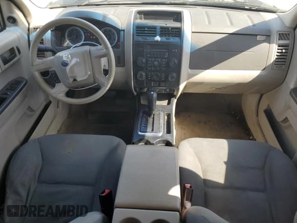 ✅ 2008 Ford Escape XLS • VIN: 1FMCU02ZX8KB15214 • Lot: 53585195. Listed on Copart with 241,310 mi. Free auction sales archive from the USA and detailed vehicle history report at DreamBid. Image 8.