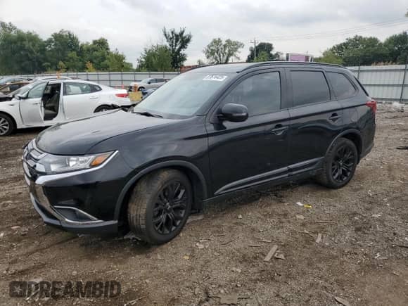 2018 Mitsubishi Outlander SE with VIN JA4AD3A36JZ018979, listed as a Copart auction lot 81616425 with 182,779 mi miles and Salvage title. Bid and sale history available at DreamBid. Image 1.