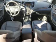 ✅ 2017 Hyundai Santa Fe Limited • VIN: KM8SN4HF7HU203221 • Лот: 42768555. Опубликован ранее на Copart с пробегом 29 559 миль. Бесплатный доступ к архиву аукционных продаж из США и подробный отчёт об истории автомобиля на DreamBid. Изображение 8.