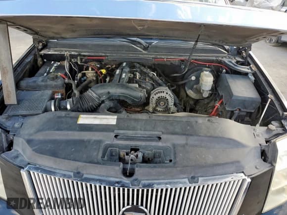 ✅ 2007 Cadillac Escalade • VIN: 1GYFK63857R133698 • Lot: 93257715. Wystawiony na Copart z przebiegiem 231 932 mil. Bezpłatny archiwum sprzedaży aukcyjnych z USA i szczegółowy raport historii pojazdu na DreamBid. Zdjęcie 12.