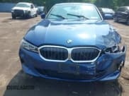 ✅ 2023 BMW 3 Series 330i xDrive • VIN: 3MW89FF06P8D68103 • Lot: 42456198. Listed on IAAI with 11,878 mi. Free auction sales archive from the USA and detailed vehicle history report at DreamBid. Image 12.