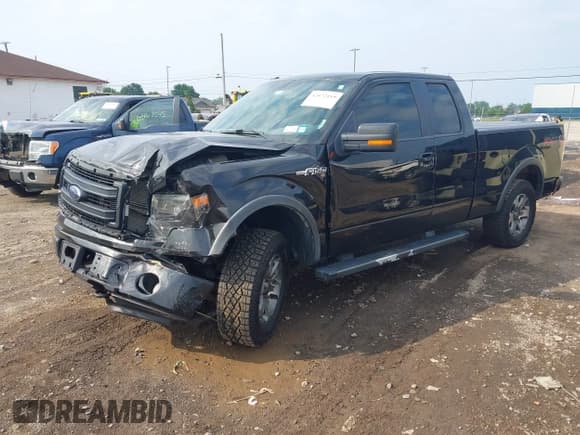 ✅ 2013 Ford F-150 XL • VIN: 1FTFX1EF5DFB74027 • Lot: 42472119. Listed on IAAI with 113,681 mi. Free auction sales archive from the USA and detailed vehicle history report at DreamBid. Image 17.