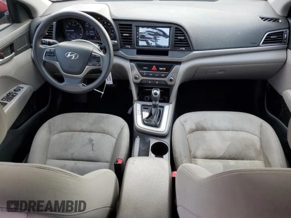 ✅ 2017 Hyundai Elantra SE • VIN: 5NPD74LF0HH200668 • Лот: 82451005. Опубликован ранее на Copart с пробегом 128 940 миль. Бесплатный доступ к архиву аукционных продаж из США и подробный отчёт об истории автомобиля на DreamBid. Изображение 8.