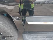 ✅ 2004 Chevrolet Suburban LS • VIN: 1GNEC16T54J331703 • Лот: 42023849. Опубликован ранее на IAAI с пробегом 135 843 миль. Бесплатный доступ к архиву аукционных продаж из США и подробный отчёт об истории автомобиля на DreamBid. Изображение 12.