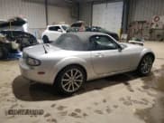 ✅ 2006 Mazda MX-5 Miata Touring • VIN: JM1NC25F360121863 • Lot: 88010315. Wystawiony na Copart z przebiegiem 39 541 mil. Bezpłatny archiwum sprzedaży aukcyjnych z USA i szczegółowy raport historii pojazdu na DreamBid. Zdjęcie 3.