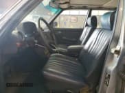 ✅ 1985 Mercedes-Benz 300 • VIN: WDBAB33C7FA271399 • Lot: 60481895. Listed on Copart with 149,286 mi. Free auction sales archive from the USA and detailed vehicle history report at DreamBid. Image 7.