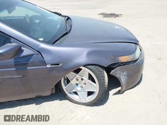 ✅ 2004 Acura TL • VIN: 19UUA65594A023896 • Лот: 42102257. Опубликован ранее на IAAI с пробегом Не указан. Бесплатный доступ к архиву аукционных продаж из США и подробный отчёт об истории автомобиля на DreamBid. Изображение 6.