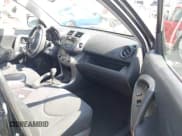 ✅ 2008 Toyota RAV4 Sport • VIN: JTMZK32V286014602 • Lot: 43195643. Listed on IAAI with 115,724 mi. Free auction sales archive from the USA and detailed vehicle history report at DreamBid. Image 5.