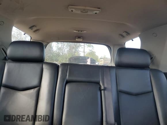 ✅ 2006 Cadillac SRX • VIN: 1GYEE637560218134 • Лот: 85745245. Опубликован ранее на Copart с пробегом 141 594 миль. Бесплатный доступ к архиву аукционных продаж из США и подробный отчёт об истории автомобиля на DreamBid. Изображение 10.