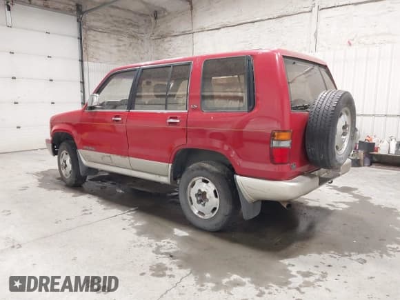 ✅ 1994 Isuzu Trooper LS • VIN: JACDH58WXR7906496 • Лот: 42355985. Опубликован ранее на IAAI с пробегом 203 592 миль. Бесплатный доступ к архиву аукционных продаж из США и подробный отчёт об истории автомобиля на DreamBid. Изображение 3.