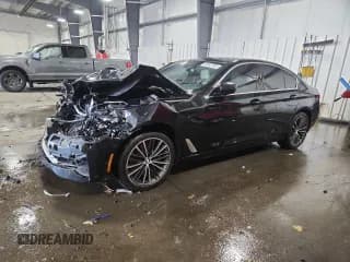 ✅ 2023 BMW 5 Series 540i xDrive • VIN: WBA73BJ09PWY09470 • Lot: 84243105. Wystawiony na Copart z przebiegiem 59 393 mil. Bezpłatny archiwum sprzedaży aukcyjnych z USA i szczegółowy raport historii pojazdu na DreamBid. Zdjęcie 1.