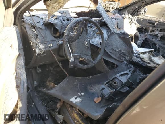 ✅ 2011 Hyundai Sonata SE • VIN: 5NPEC4AC6BH232797 • Lot: 75494504. Listed on Copart with Not provided. Free auction sales archive from the USA and detailed vehicle history report at DreamBid. Image 8.