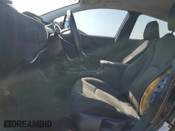 ✅ 2022 Toyota Prius LE • VIN: JTDKAMFP4N3204548 • Лот: 91313585. Опубликован ранее на Copart с пробегом 80 782 миль. Бесплатный доступ к архиву аукционных продаж из США и подробный отчёт об истории автомобиля на DreamBid. Изображение 7.