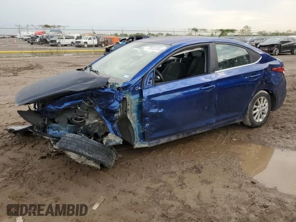 ✅ 2021 Hyundai Accent SE • VIN: 3KPC24A60ME134523 • Lot: 77612374. Listed on Copart with 58,492 mi. Free auction sales archive from the USA and detailed vehicle history report at DreamBid. Image 1.