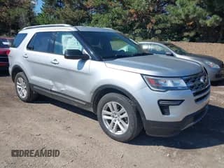 ✅ 2018 Ford Explorer XLT • VIN: 1FM5K8D85JGA34907 • Lot: 43328635. Wystawiony na IAAI z przebiegiem 98 655 mil. Bezpłatny archiwum sprzedaży aukcyjnych z USA i szczegółowy raport historii pojazdu na DreamBid. Zdjęcie 1.