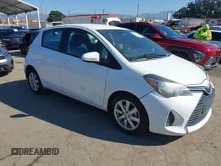 ✅ 2015 Toyota Yaris L • VIN: VNKKTUD34FA051863 • Lot: 41615246. Wystawiony na IAAI z przebiegiem 103 728 mil. Bezpłatny archiwum sprzedaży aukcyjnych z USA i szczegółowy raport historii pojazdu na DreamBid. Zdjęcie 1.