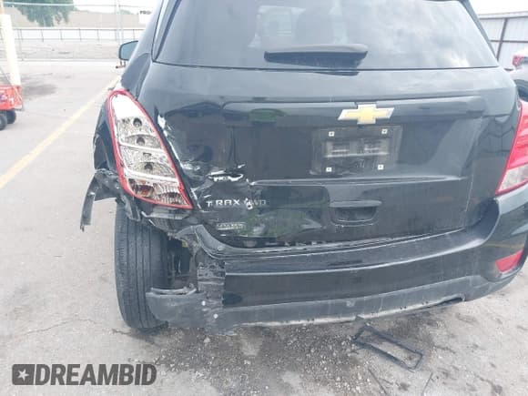 ✅ 2021 Chevrolet Trax LS • VIN: KL7CJNSBXMB302442 • Lot: 42365258. Listed on IAAI with 79,224 mi. Free auction sales archive from the USA and detailed vehicle history report at DreamBid. Image 6.