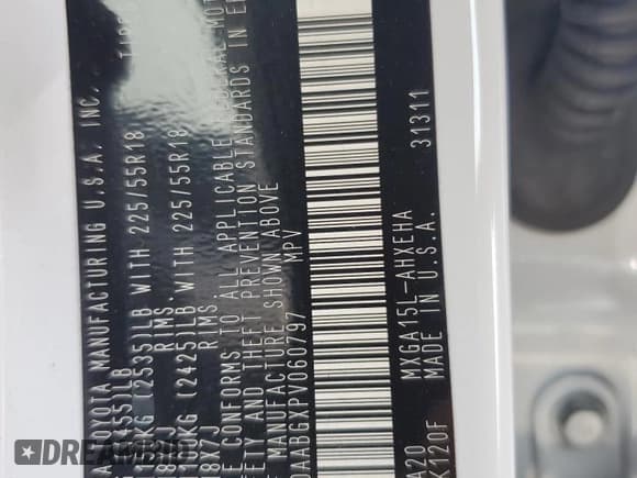 ✅ 2023 Toyota Corolla Cross XLE • VIN: 7MUDAABGXPV060797 • Лот: 62110665. Опубликован ранее на Copart с пробегом 18 293 миль. Бесплатный доступ к архиву аукционных продаж из США и подробный отчёт об истории автомобиля на DreamBid. Изображение 13.