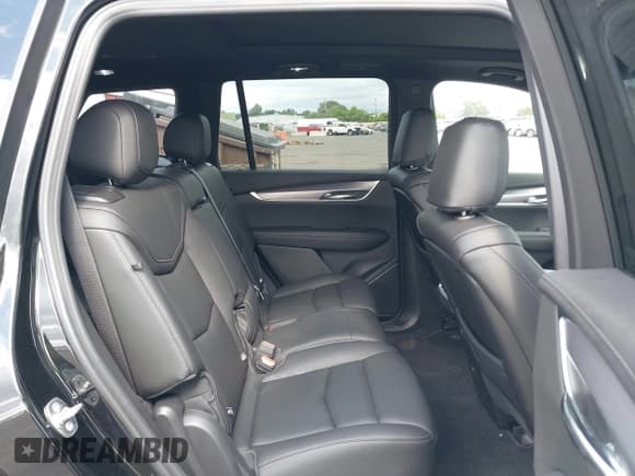 ✅ 2024 Cadillac XT6 FWD Luxury • VIN: 1GYKPAR41RZ734634 • Lot: 42254620. Listed on IAAI with 8,883 mi. Free auction sales archive from the USA and detailed vehicle history report at DreamBid. Image 8.