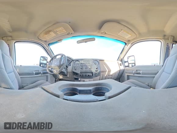 ✅ 2009 Ford F-250 XL • VIN: 1FTSW21R99EA26564 • Lot: 90633005. Listed on Copart with Not provided. Free auction sales archive from the USA and detailed vehicle history report at DreamBid. Image 14.