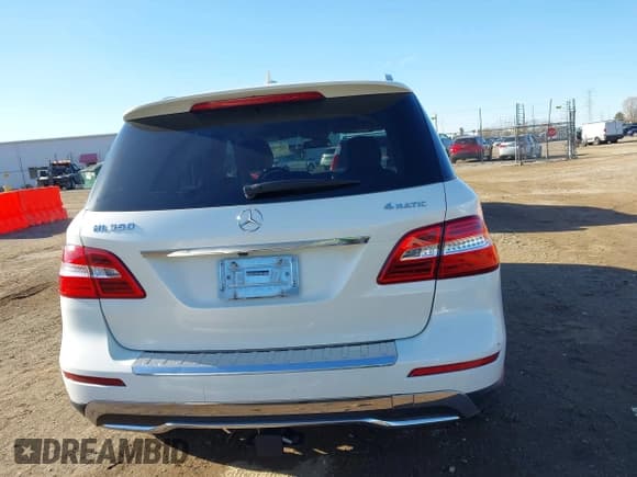 ✅ 2012 Mercedes-Benz M 350 • VIN: 4JGDA5HB0CA079567 • Lot: 43659995. Wystawiony na IAAI z przebiegiem 152 146 mil. Bezpłatny archiwum sprzedaży aukcyjnych z USA i szczegółowy raport historii pojazdu na DreamBid. Zdjęcie 16.