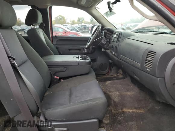 ✅ 2013 GMC Sierra 1500 SLE • VIN: 1GTR2VE75DZ218229 • Lot: 87071745. Wystawiony na Copart z przebiegiem 211 194 mil. Bezpłatny archiwum sprzedaży aukcyjnych z USA i szczegółowy raport historii pojazdu na DreamBid. Zdjęcie 7.