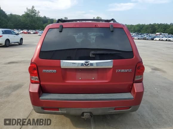 ✅ 2008 Mazda Tribute Grand Touring • VIN: 4F2CZ061X8KM01655 • Lot: 57498065. Listed on Copart with 220,375 mi. Free auction sales archive from the USA and detailed vehicle history report at DreamBid. Image 6.