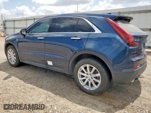 ✅ 2021 Cadillac XT4 FWD Luxury • VIN: 1GYAZAR42MF070201 • Лот: 60850885. Опубликован ранее на Copart с пробегом 53 271 миль. Бесплатный доступ к архиву аукционных продаж из США и подробный отчёт об истории автомобиля на DreamBid. Изображение 2.