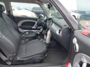 ✅ 2006 MINI Hardtop • VIN: WMWRC33556TK72619 • Lot: 42780333. Listed on IAAI with 106,398 mi. Free auction sales archive from the USA and detailed vehicle history report at DreamBid. Image 5.