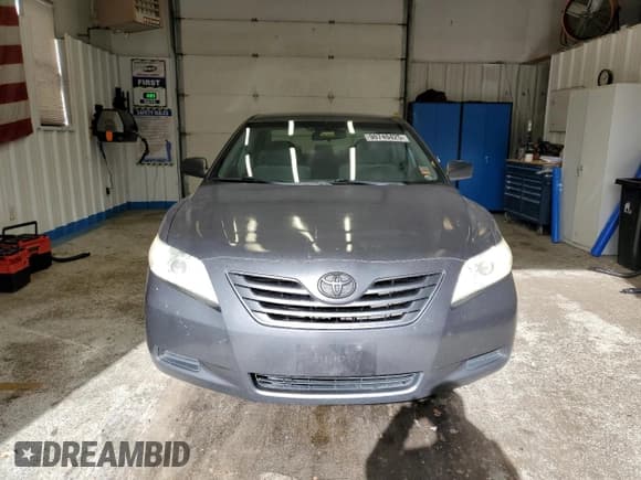 ✅ 2009 Toyota Camry LE • VIN: 4T1BE46K29U828109 • Lot: 90740425. Wystawiony na Copart z przebiegiem 196 398 mil. Bezpłatny archiwum sprzedaży aukcyjnych z USA i szczegółowy raport historii pojazdu na DreamBid. Zdjęcie 5.