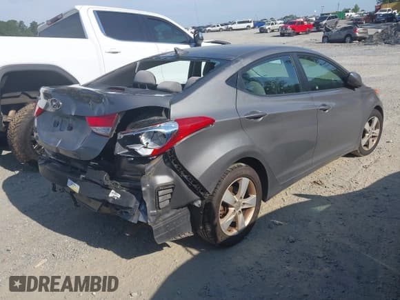 ✅ 2013 Hyundai Elantra GLS • VIN: 5NPDH4AE5DH217581 • Lot: 42629761. Listed on IAAI with 134,728 mi. Free auction sales archive from the USA and detailed vehicle history report at DreamBid. Image 4.