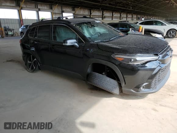 ✅ 2024 Toyota Corolla Cross Hybrid S • VIN: 7MUFBABG0RV048117 • Lot: 70334535. Wystawiony na Copart z przebiegiem 34 107 mil. Bezpłatny archiwum sprzedaży aukcyjnych z USA i szczegółowy raport historii pojazdu na DreamBid. Zdjęcie 4.