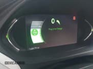 ✅ 2017 Chevrolet Bolt EV Premier • VIN: 1G1FX6S09H4185586 • Lot: 41894393. Wystawiony na IAAI z przebiegiem 168 479 mil. Bezpłatny archiwum sprzedaży aukcyjnych z USA i szczegółowy raport historii pojazdu na DreamBid. Zdjęcie 17.