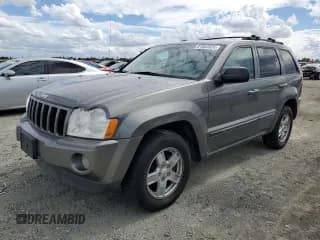 ✅ 2007 Jeep Grand Cherokee • VIN: 1J8HS48N77C586296 • Лот: 81804935. Опубликован ранее на Copart с пробегом 154 845 миль. Бесплатный доступ к архиву аукционных продаж из США и подробный отчёт об истории автомобиля на DreamBid. Изображение 1.