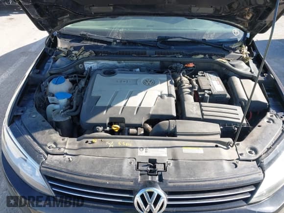✅ 2014 Volkswagen Jetta TDI • VIN: 3VWLL7AJ7EM380766 • Lot: 43625680. Listed on IAAI with 161,002 mi. Free auction sales archive from the USA and detailed vehicle history report at DreamBid. Image 10.