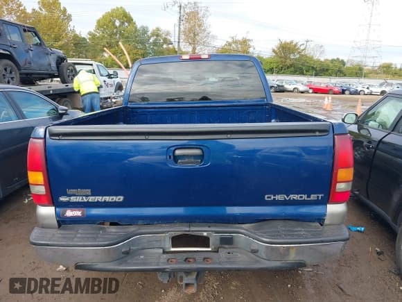 ✅ 2000 Chevrolet Silverado 1500 LS • VIN: 2GCEK19T5Y1184998 • Лот: 43539627. Опубликован ранее на IAAI с пробегом 271 250 миль. Бесплатный доступ к архиву аукционных продаж из США и подробный отчёт об истории автомобиля на DreamBid. Изображение 16.