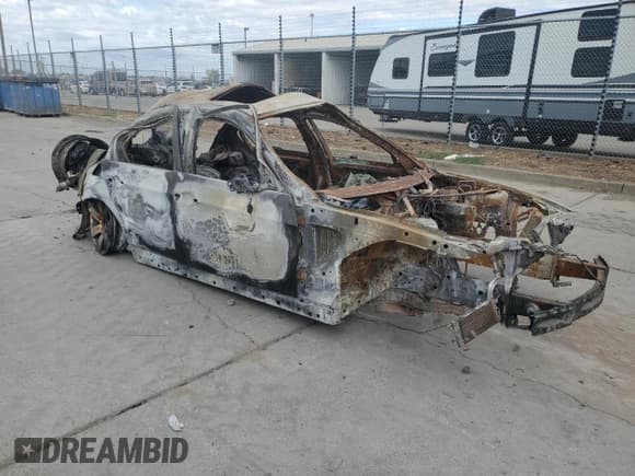 ✅ 2010 BMW 3 Series 335i • VIN: WBAPM7C52AE192171 • Lot: 76332744. Wystawiony na Copart z przebiegiem Nie podano. Bezpłatny archiwum sprzedaży aukcyjnych z USA i szczegółowy raport historii pojazdu na DreamBid. Zdjęcie 4.