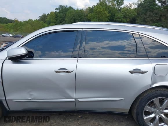 ✅ 2014 Acura MDX Advance • VIN: 5FRYD3H81EB007176 • Lot: 43277347. Listed on IAAI with 197,104 mi. Free auction sales archive from the USA and detailed vehicle history report at DreamBid. Image 15.