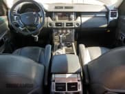 ✅ 2011 Land Rover Range Rover HSE • VIN: SALME1D4XBA353129 • Lot: 84611665. Wystawiony na Copart z przebiegiem 82 297 mil. Bezpłatny archiwum sprzedaży aukcyjnych z USA i szczegółowy raport historii pojazdu na DreamBid. Zdjęcie 8.