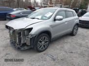 ✅ 2019 Mitsubishi Outlander ES • VIN: JA4AR3AU6KU014794 • Lot: 43585041. Wystawiony na IAAI z przebiegiem 119 994 mil. Bezpłatny archiwum sprzedaży aukcyjnych z USA i szczegółowy raport historii pojazdu na DreamBid. Zdjęcie 17.