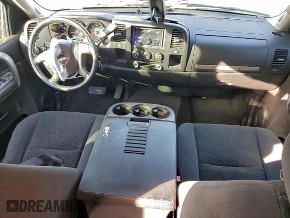 ✅ 2008 GMC Sierra 1500 SLE1 • VIN: 2GTEC190081226688 • Lot: 94473845. Listed on Copart with 228,150 mi. Free auction sales archive from the USA and detailed vehicle history report at DreamBid. Image 8.