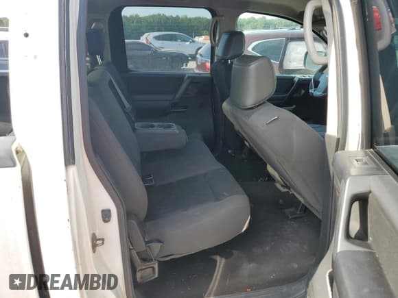 ✅ 2010 Nissan Titan SE • VIN: 1N6BA0EK2AN302875 • Lot: 68220475. Listed on Copart with 169,922 mi. Free auction sales archive from the USA and detailed vehicle history report at DreamBid. Image 10.