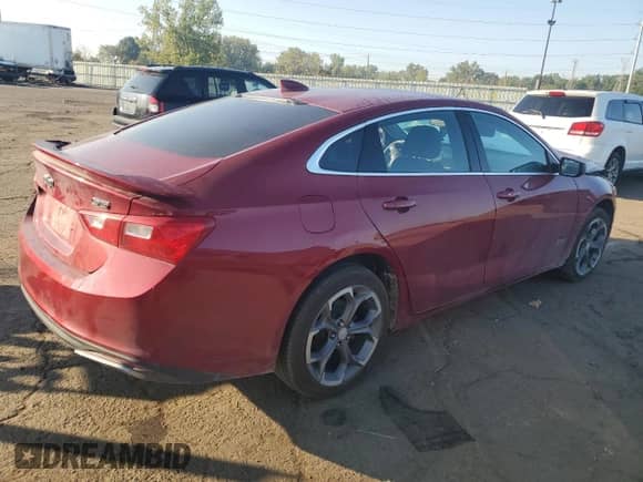 2019 Chevrolet Malibu RS z VIN 1G1ZG5ST8KF180604, wystawiony jako Copart lot #80250265 z przebiegiem 48 910 mil mil oraz Szkoda całkowita • Salvage title. Historia ofert i sprzedaży dostępna na DreamBid. Obrazek 3.