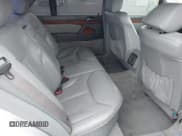 ✅ 1994 Mercedes-Benz S 320 • VIN: WDBGA43E0RA162923 • Lot: 42012249. Wystawiony na IAAI z przebiegiem 107 498 mil. Bezpłatny archiwum sprzedaży aukcyjnych z USA i szczegółowy raport historii pojazdu na DreamBid. Zdjęcie 8.