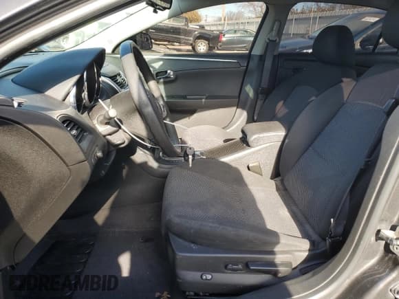 ✅ 2012 Chevrolet Malibu 1LT • VIN: 1G1ZC5E04CF255751 • Lot: 83755254. Listed on Copart with 197,922 mi. Free auction sales archive from the USA and detailed vehicle history report at DreamBid. Image 7.