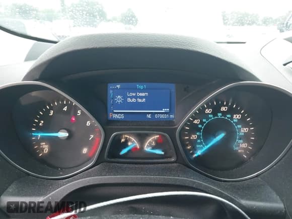 ✅ 2013 Ford Escape SE • VIN: 1FMCU9G9XDUD72871 • Lot: 42194776. Listed on IAAI with 70,031 mi. Free auction sales archive from the USA and detailed vehicle history report at DreamBid. Image 7.