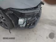 ✅ 2024 Toyota Crown XLE • VIN: JTDAAAAFXR3018186 • Lot: 42465686. Wystawiony na IAAI z przebiegiem 19 776 mil. Bezpłatny archiwum sprzedaży aukcyjnych z USA i szczegółowy raport historii pojazdu na DreamBid. Zdjęcie 12.