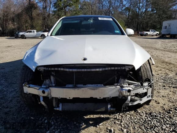 ✅ 2015 Mercedes-Benz C 300 Luxury • VIN: 55SWF4KB6FU092397 • Lot: 93611695. Listed on Copart with 73,301 mi. Free auction sales archive from the USA and detailed vehicle history report at DreamBid. Image 5.